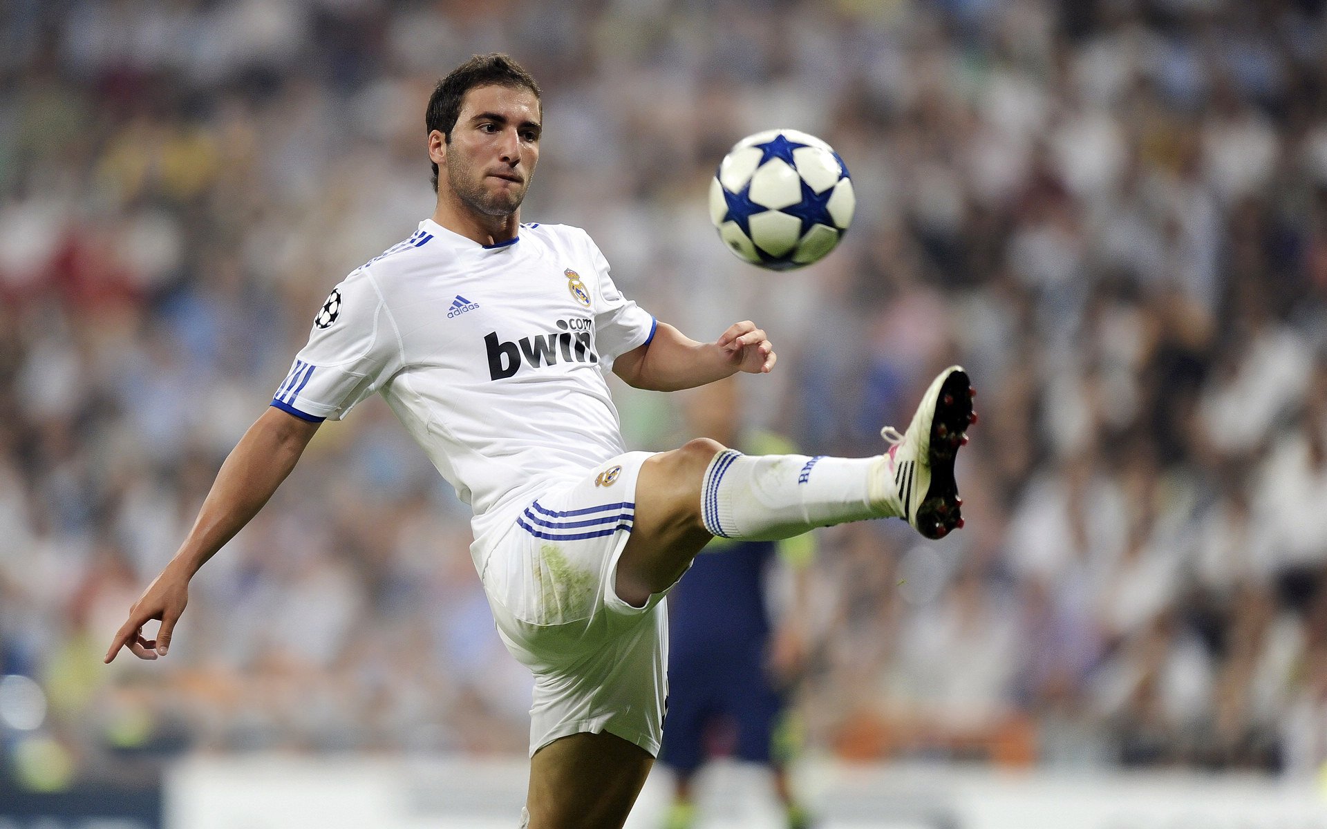 凯撒酋长备战南非国家德比，力争胜利，凯撒被称为无冕之王还是帝国先驱